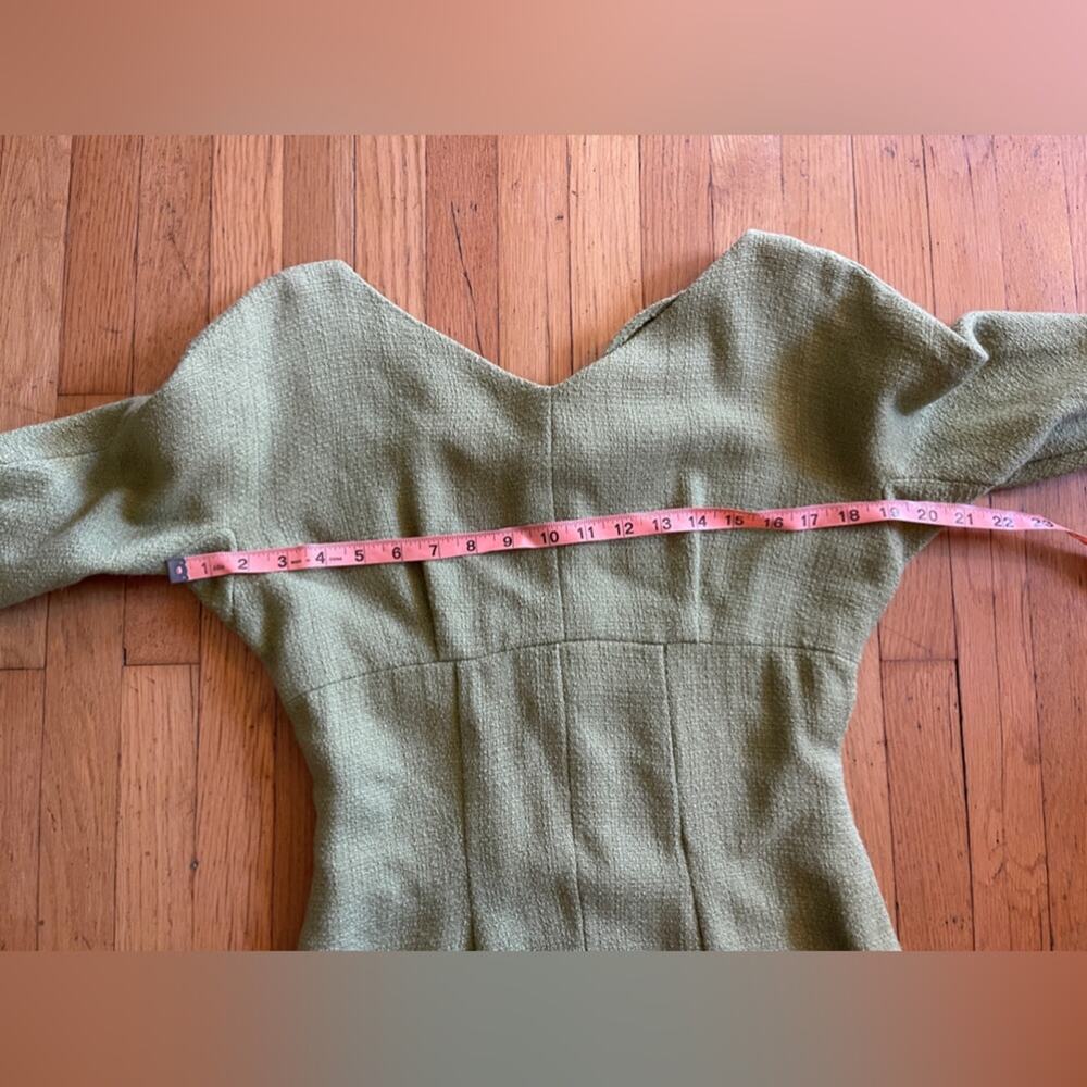 50s Vintage Green Knit Wiggle Dress with Fur Cuffs - Picture 5 of 10
